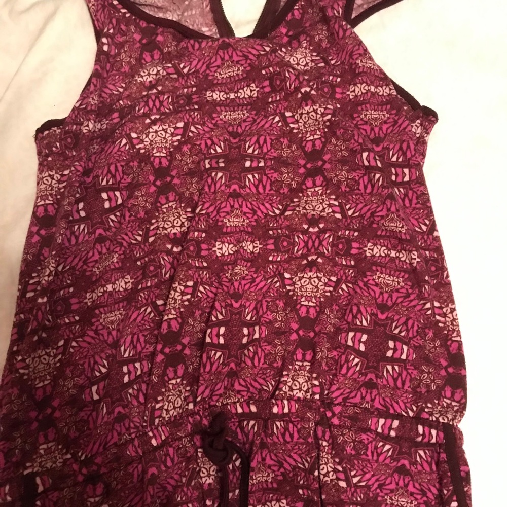 Another cute romper!🌸🌸